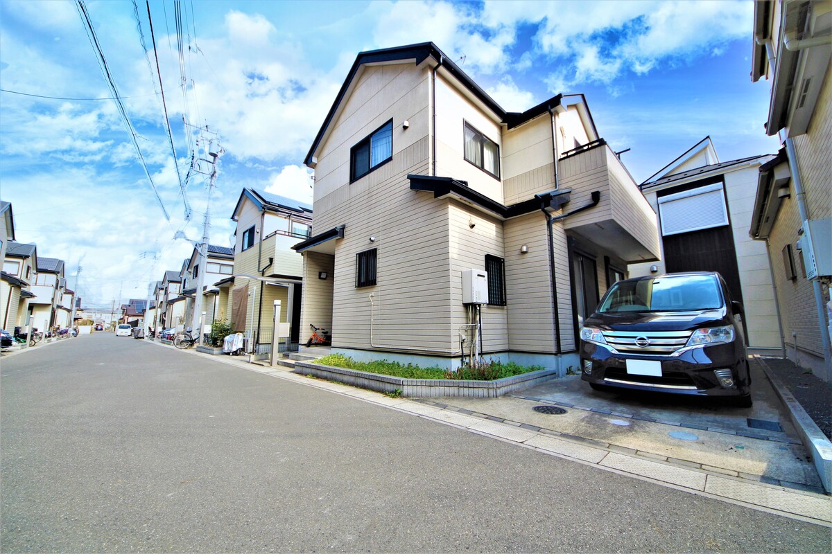 区画整理されたキレイな街並みの築浅住宅♪画像